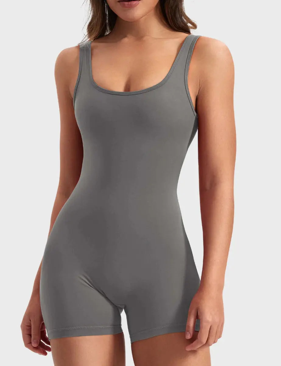 ALÍRA™ Softline V - Back Romper - LEVEFIT