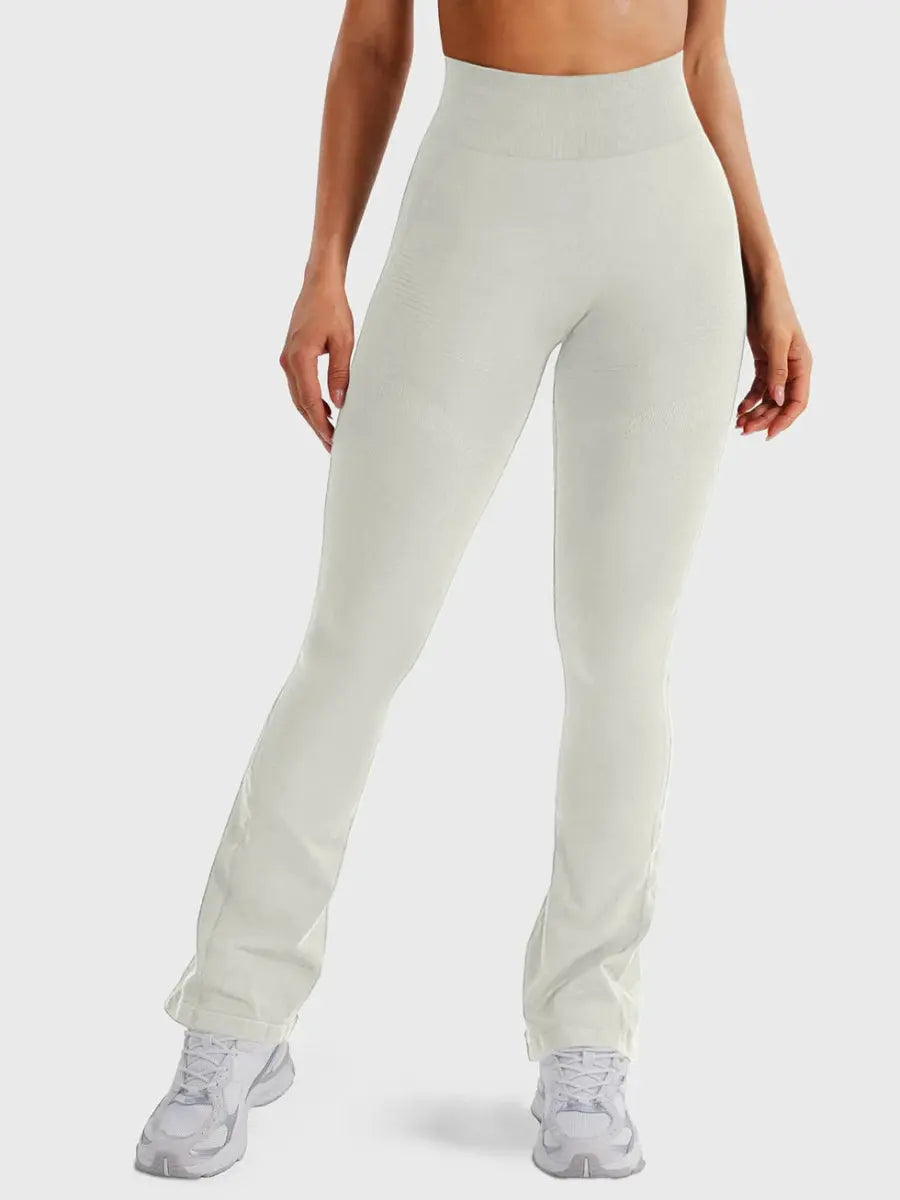 Flow® Mini Flare Leggings – Elfenbein (28") - LEVEFIT