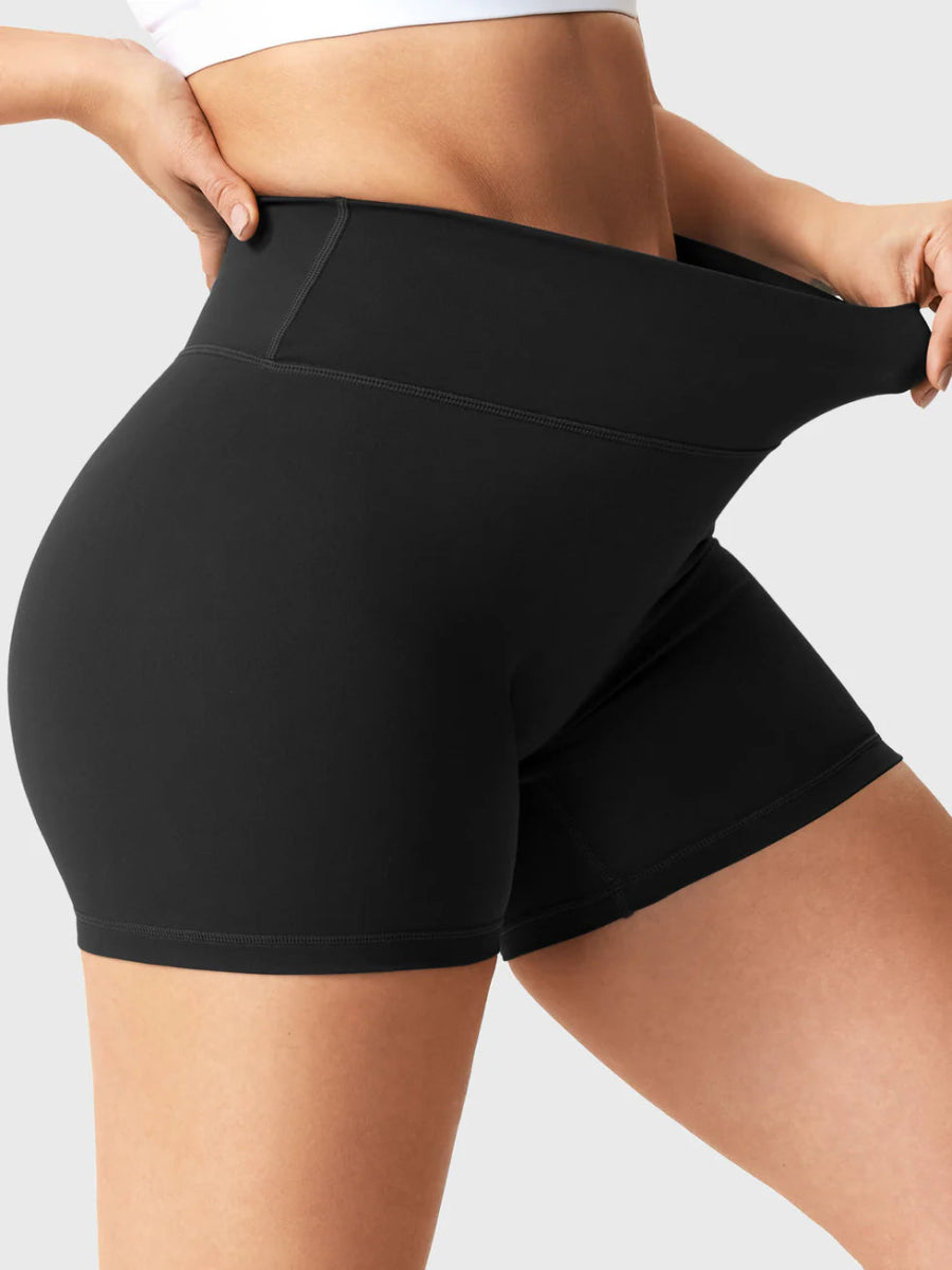 NOVA™ Softline Sculpt Scrunch Shorts – 4.5” - LEVEFIT