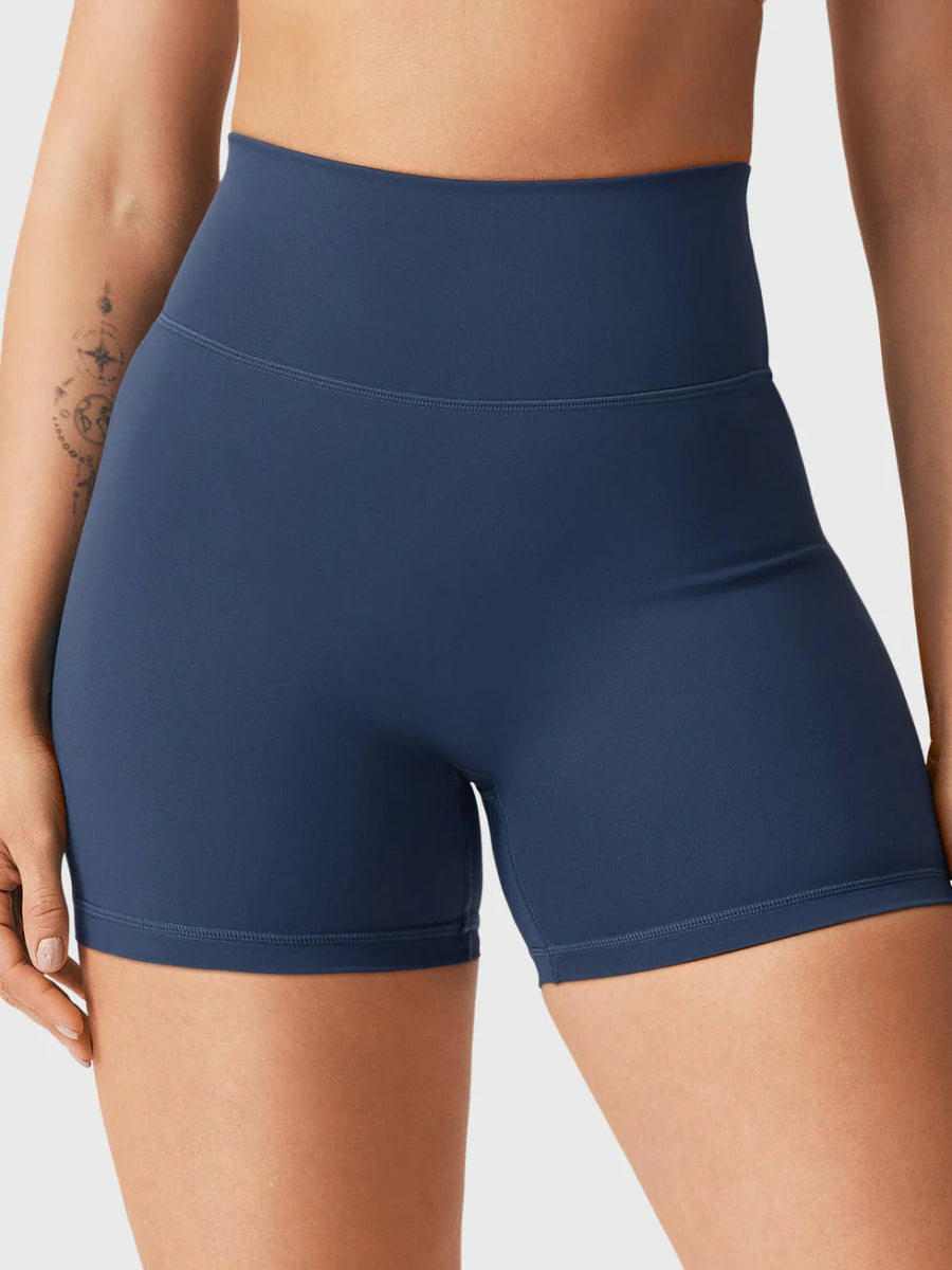 NOVA™ Softline Sculpt Scrunch Shorts – 4.5” - LEVEFIT