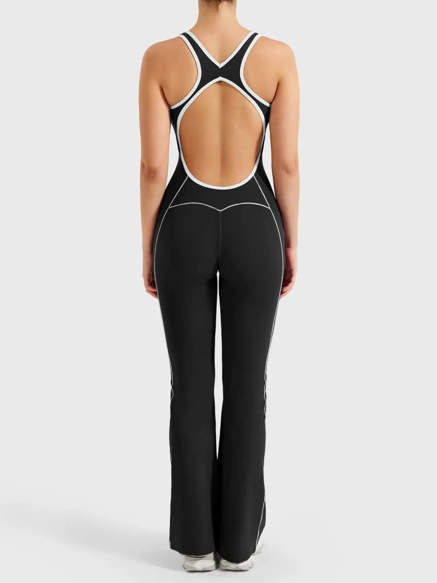 VÉNARA™ Contrast Flare Jumpsuit - LEVEFIT