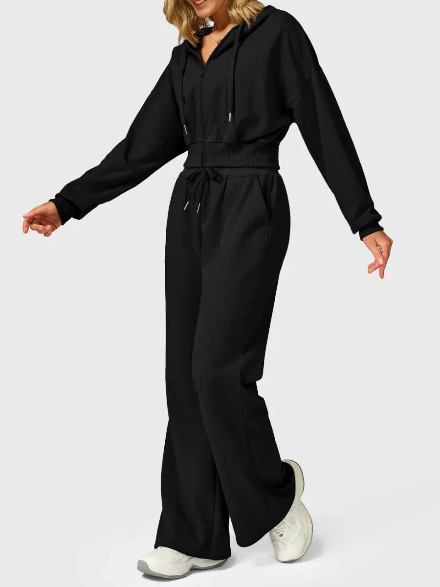VÉRA™ Cropped Zip Hoodie – Tiefschwarz - LEVEFIT